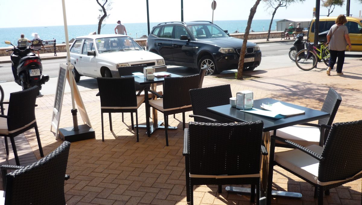 beach bar 6